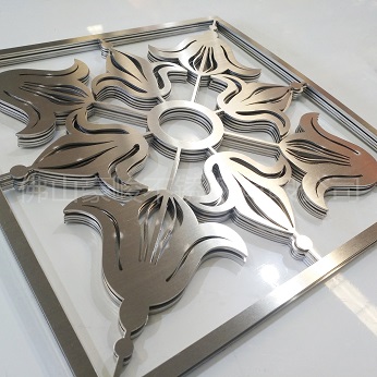 不銹鋼屏風(fēng)加工有幾種加工工藝呢？豪峻不銹鋼來告訴你