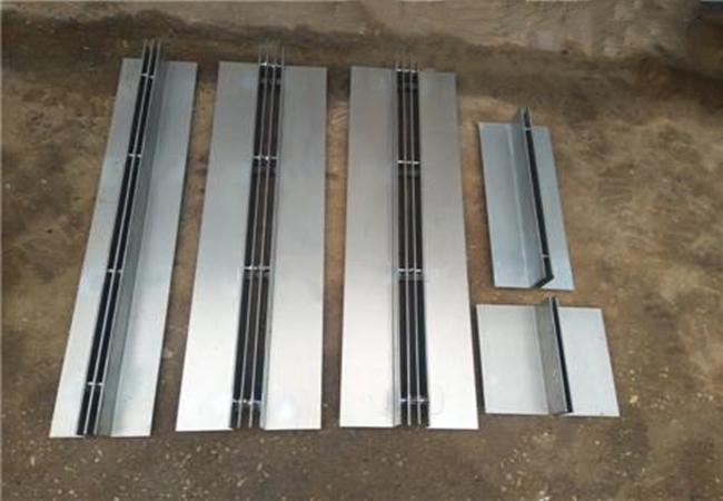 304縫隙式排水蓋板